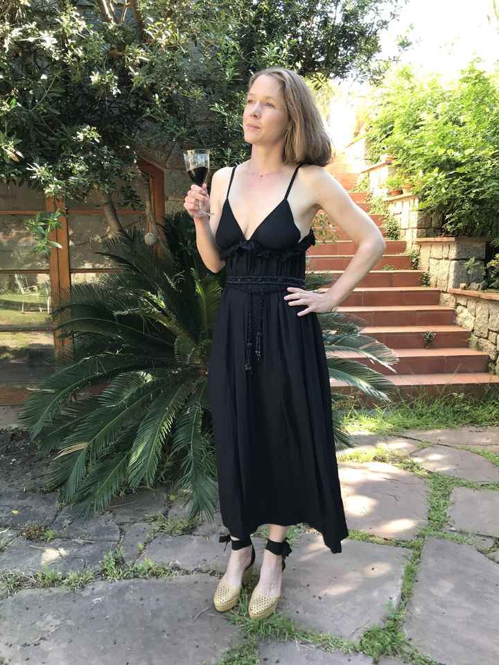 Vestido de fiesta super agradable y elegante ! @lamarthecouture ! la mejor !!