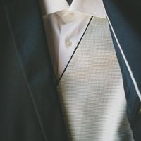 El traje del chico