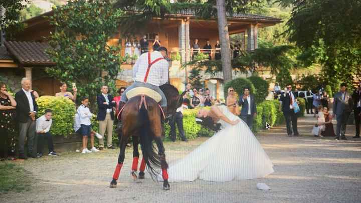 Mi gran, precioso y exclusivo vestido de Mundo de novia - 4