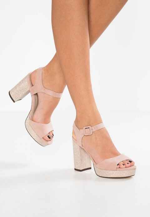 Donde encuentro los zapatos? Me enseñáis los vuestros? - 3