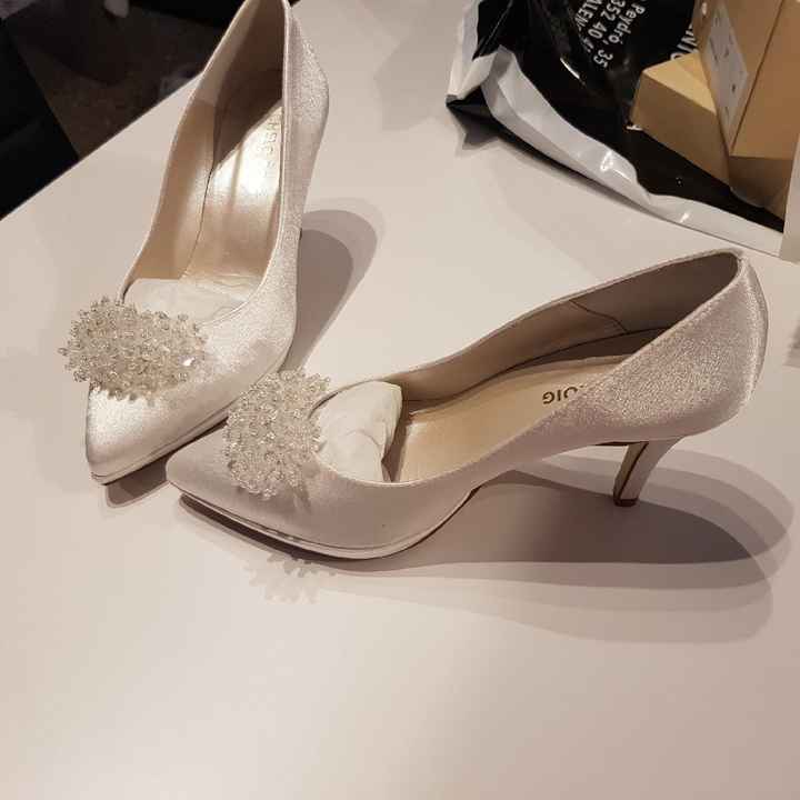Mis Zapatos!! - 1