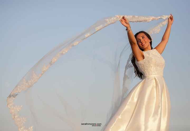 postboda en la playa