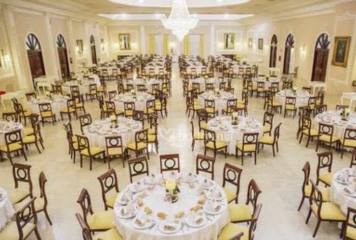 ¿Tenéis pensado decorar las sillas del banquete? 5