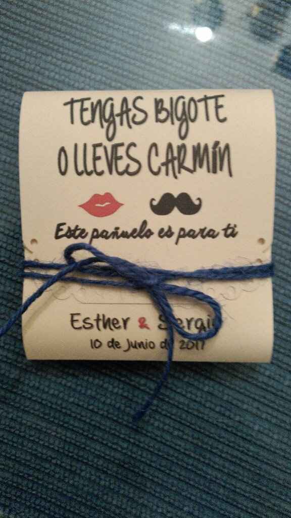 Pota-alfileres, porta-alianzas, pañuelos... - 1