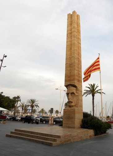 Monumento Francesc Macia