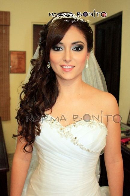 maquillaje y peinado