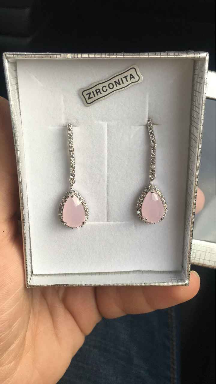 Mis pendientes y tocado!!!!👰🏼 - 1