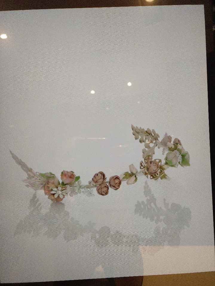 Corona de flores para la novia - 1