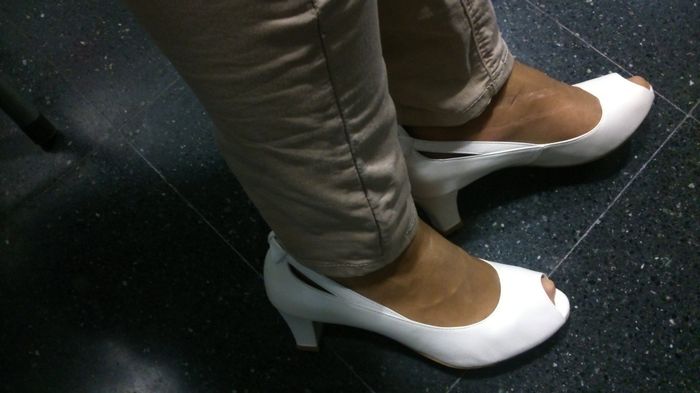 Sos sin zapatos a 10 días de la prueba del vestido  - 1