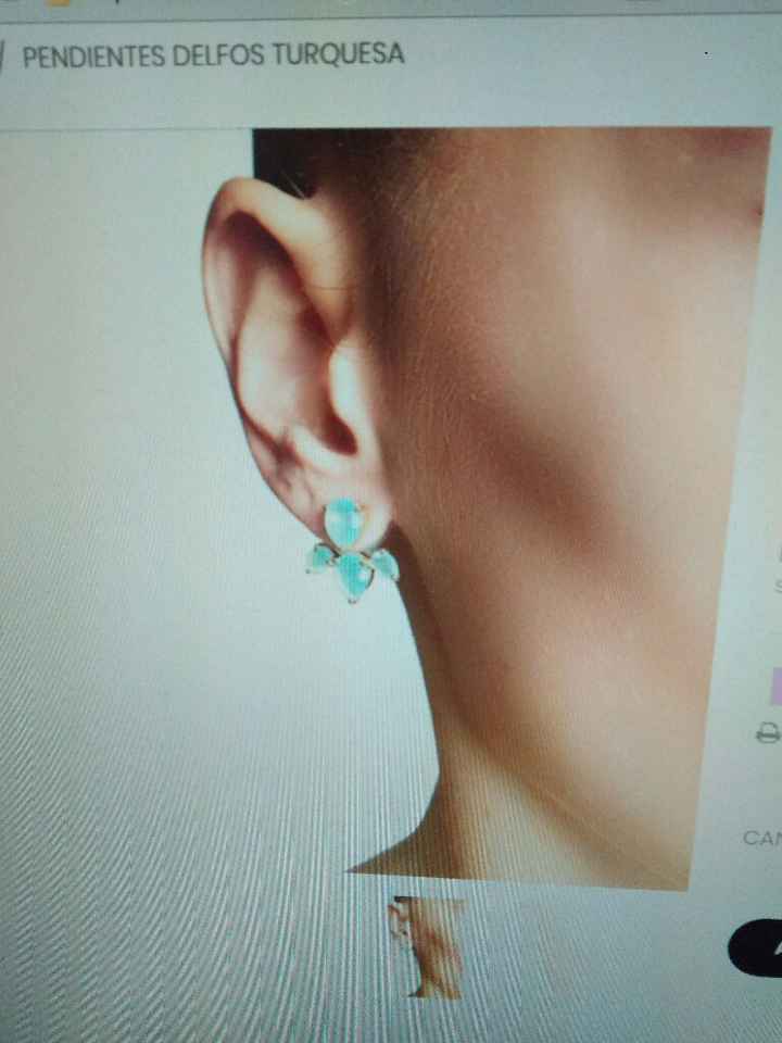 Indecisa con los pendientes - 2
