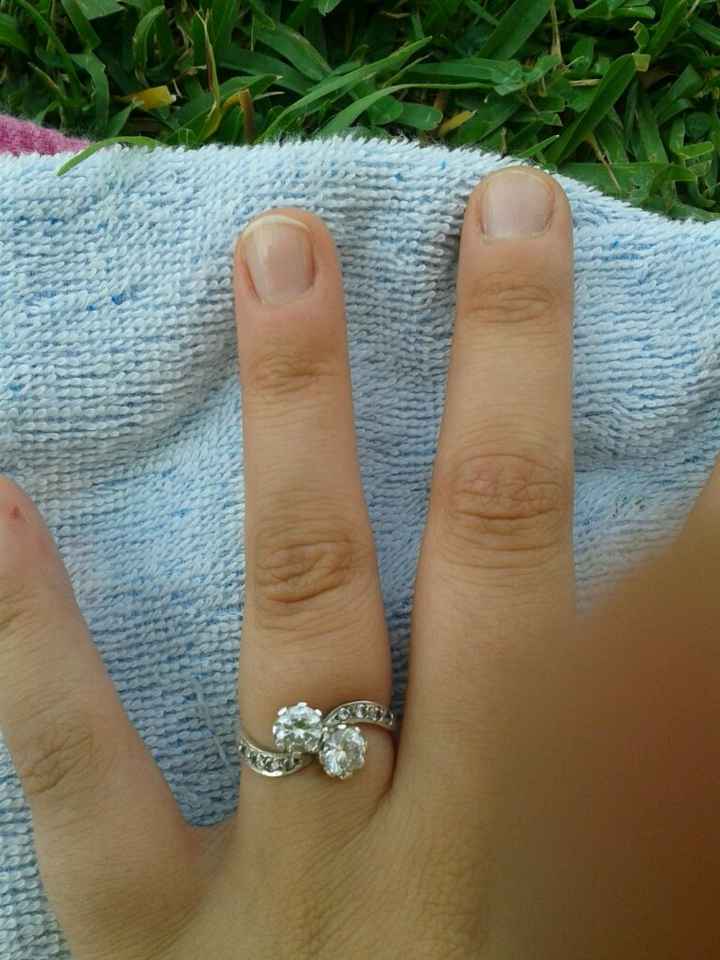 Pongamos todas nuestro anillo de compromiso - 1