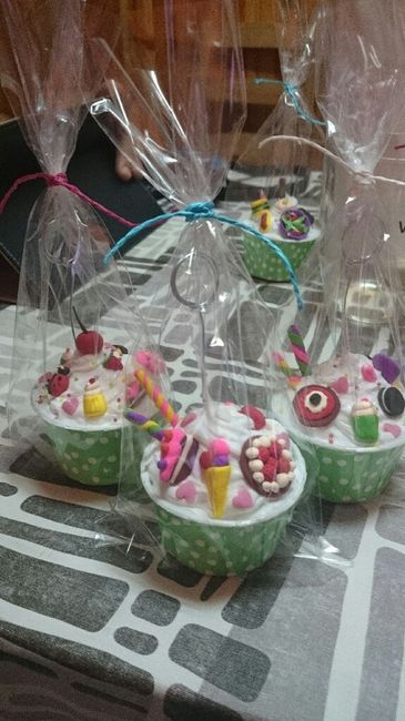 Caja para llevar los detalles de boda - 1