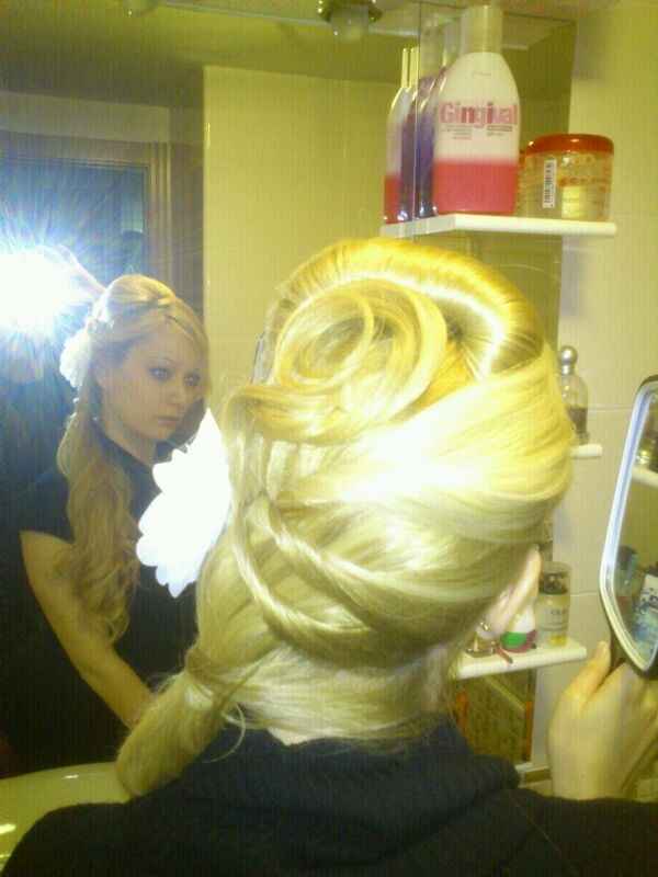 Nuestros peinados y maquillajes de novia - 1