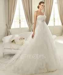 Modelo Decada Pronovias