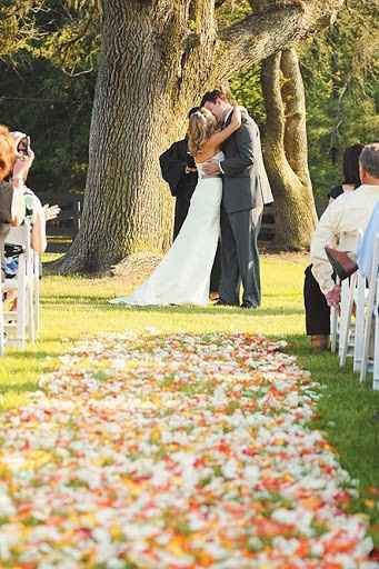 Ideas para decorar tu camino al altar - 2