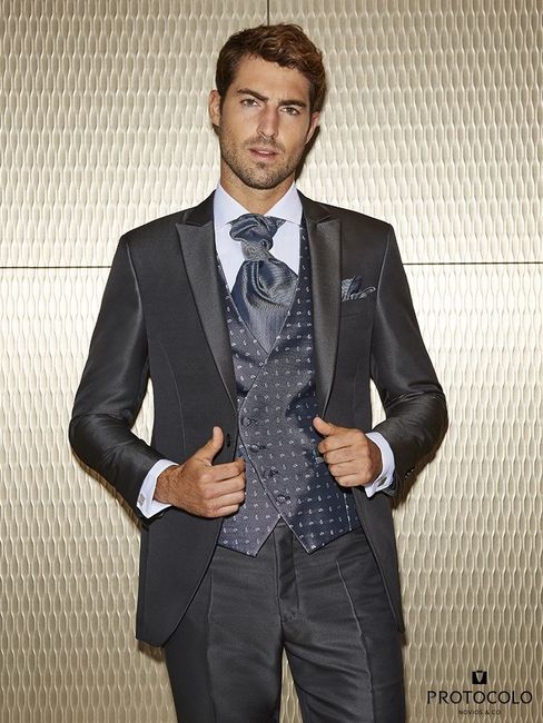 traje 