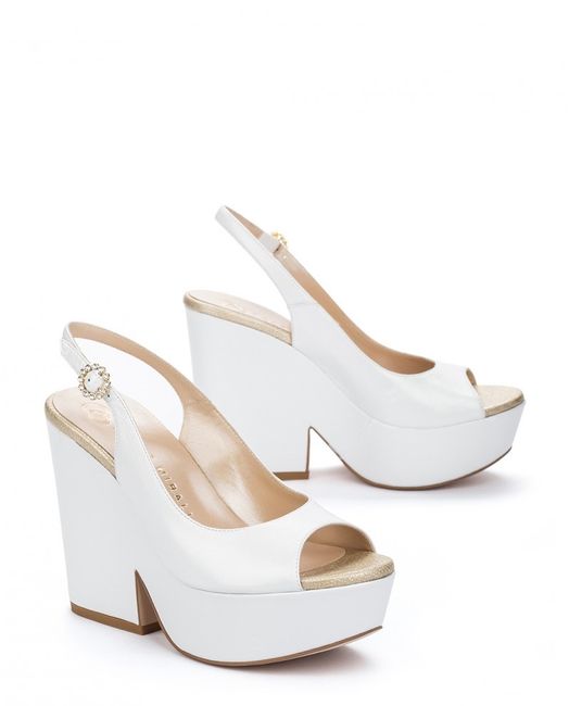 Zapatos de novia de Pedro Miralles 3