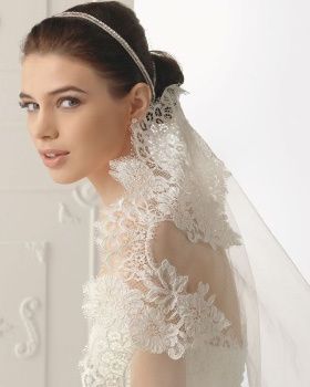 Velos de novia amantillados 3