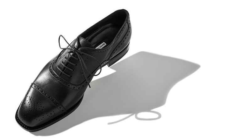 novio blahnik 4