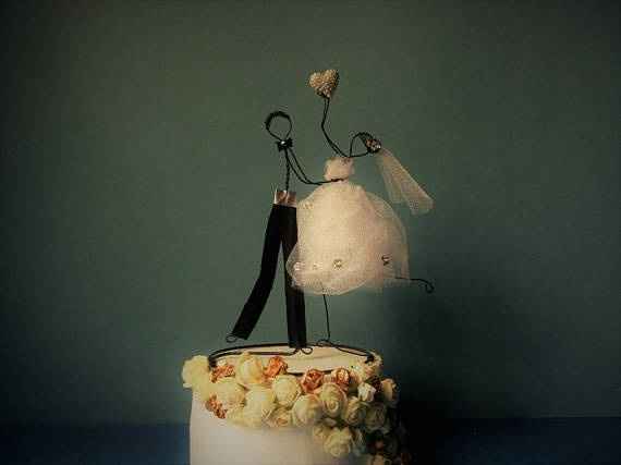 cake topper 19