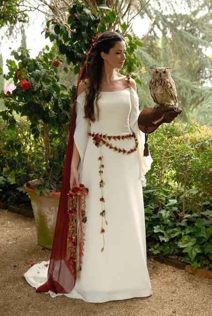Ideas de vestidos de novia medievales - Moda nupcial - Foro 