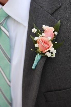 Boutonniere coral