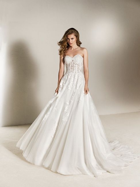 Colección One de Pronovias 2018 15