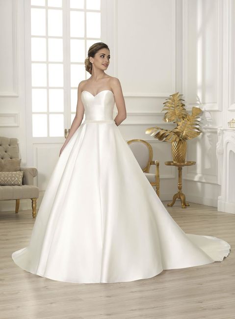 Vestidos de novia Vértice Gala, colección Privée 37