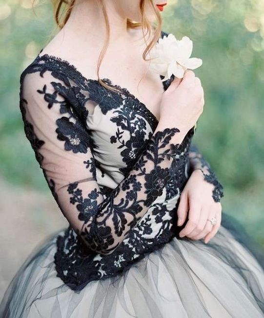 Vestidos de novia blanco y negro 14