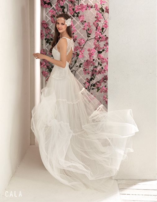 Vestidos de novia de Villais, colección Cala 12