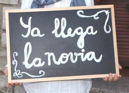 Cartel ya viene la novia - 1