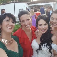 Los novios con amigas