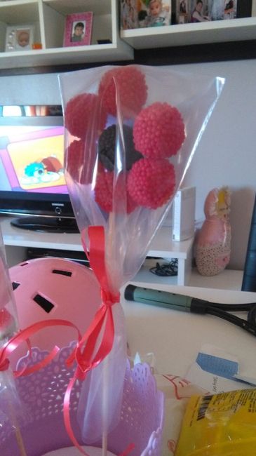 Chuches candy bar - 1