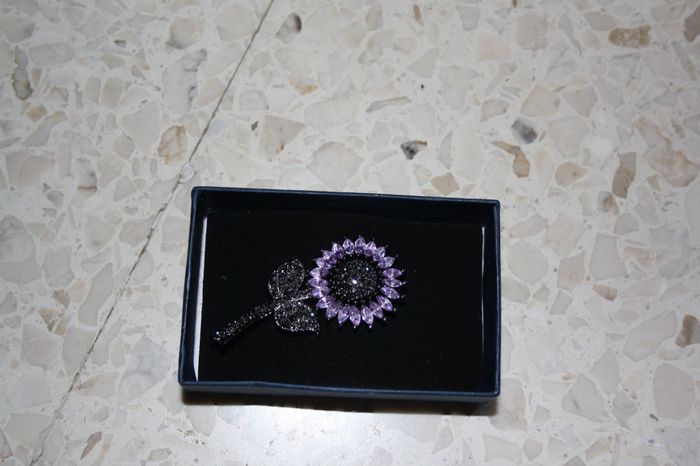 broche