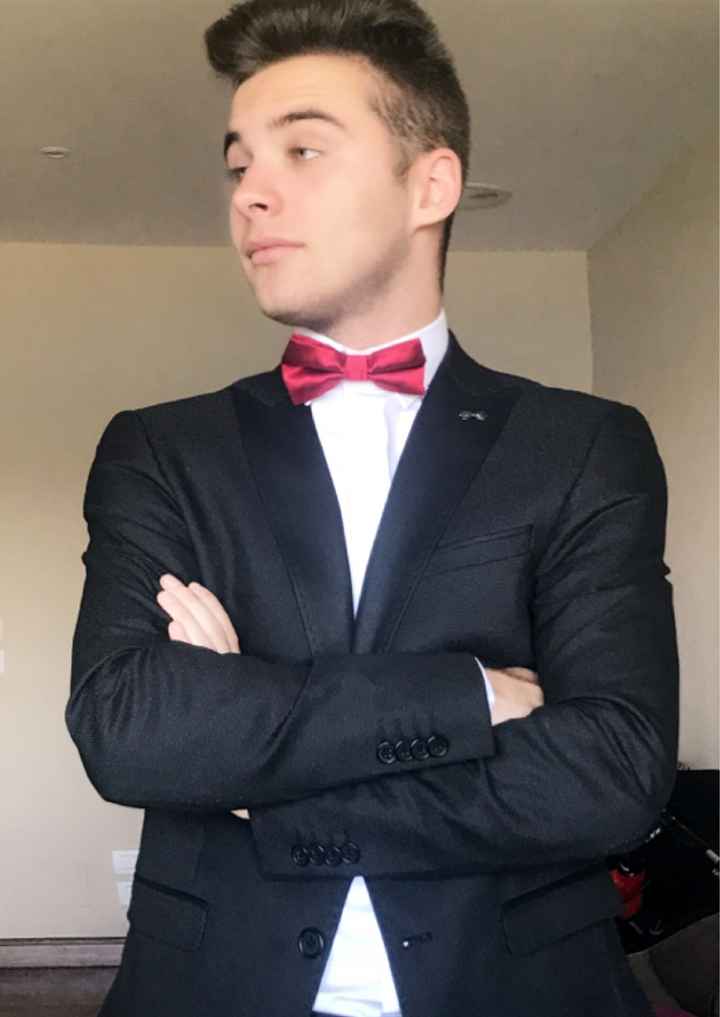 Mi hijo con su traje...😍😍😍 - 2