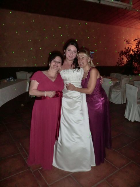 con mi madre y mi segunda madre