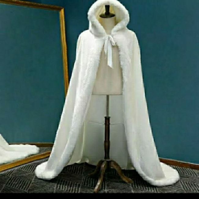 Novias con capa 2