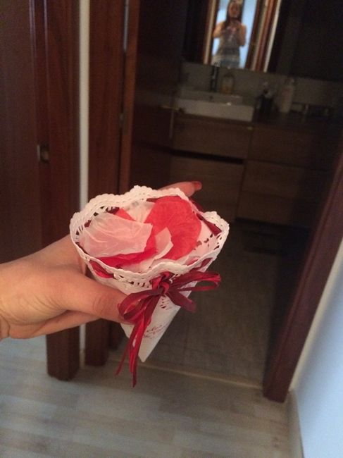 Mis cucuruchos de pétalos y bolsitas de arroz 😍😜 - 2