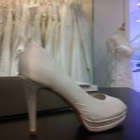 zapato con pedreria