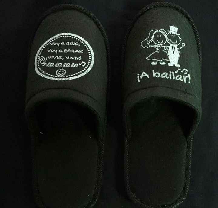 Zapatillas regalo - 1