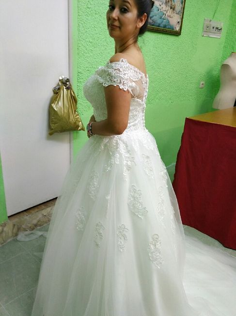 ¿me enseñais vuestros preciosos vestidos? - 1