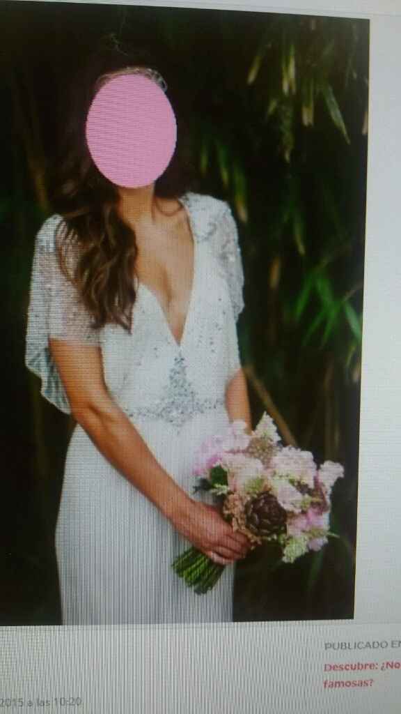 Diseñador de este vestido??ayuda por favor!! - 1