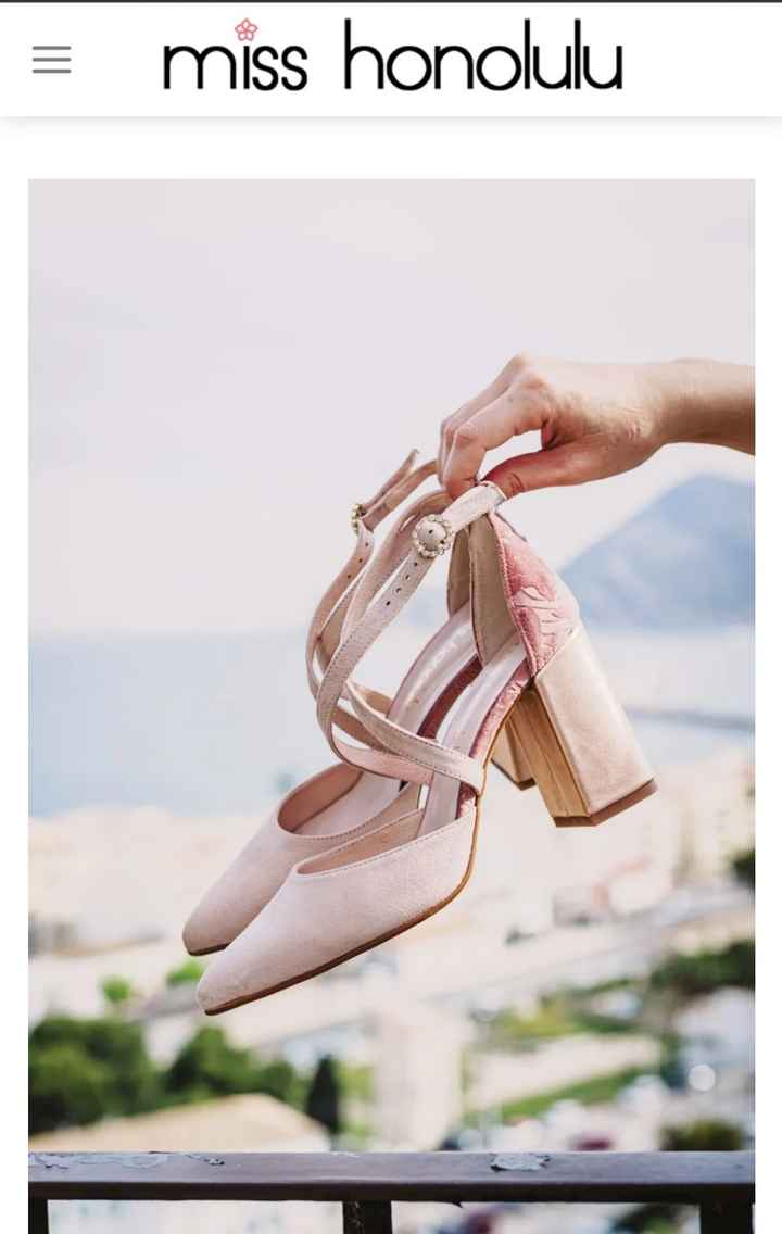 ¿Zapato cerrado o Sandalia? - 1