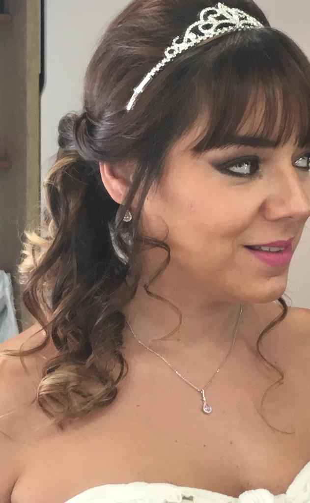 Mi prueba de peinado y maquillaje!!!! - 2