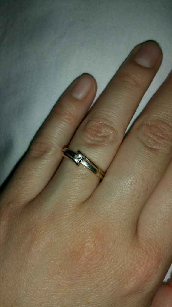 Pongamos todas nuestro anillo de compromiso - 1