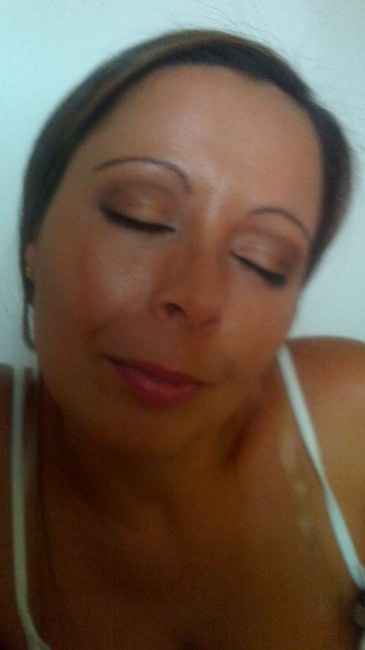 prueba de maquillaje y peinado