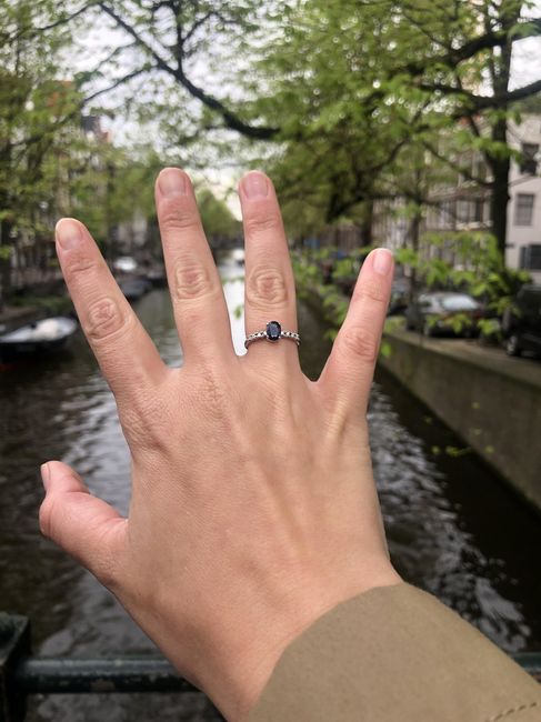 ¡Anillo de compromiso!