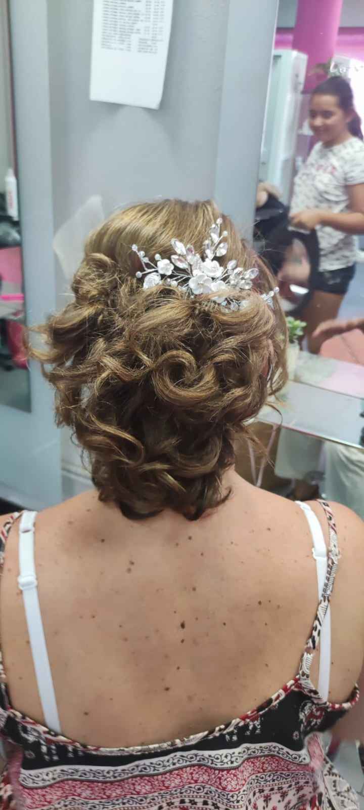 Primera prueba del vestido peinado y maquillaje - 1