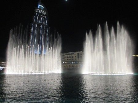 fuentes dubai mall