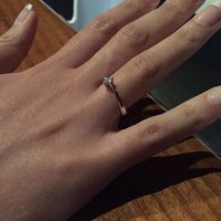 Vuestro anillo de prometida - 1